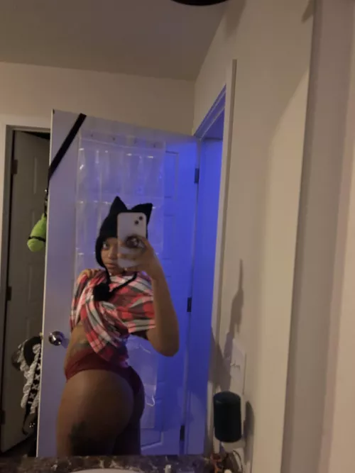 Cum fuck this pussy cat