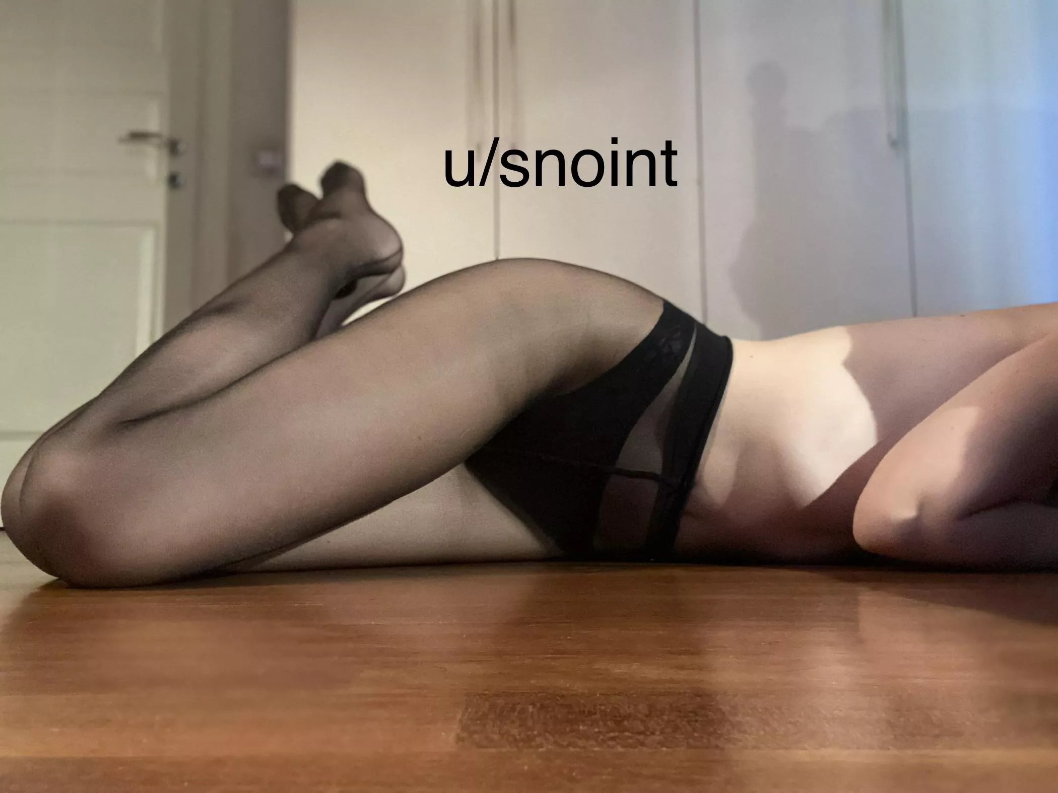 Do you like my pantyhose?