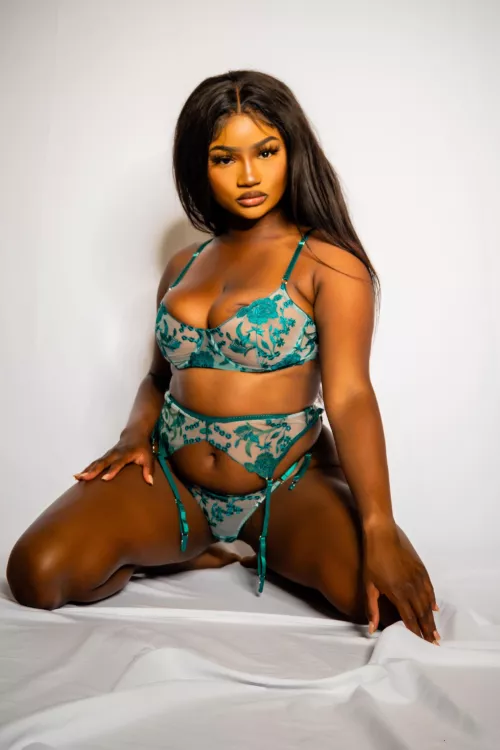 Everyday’s a holiday in my stream See for yourself [novacandy]