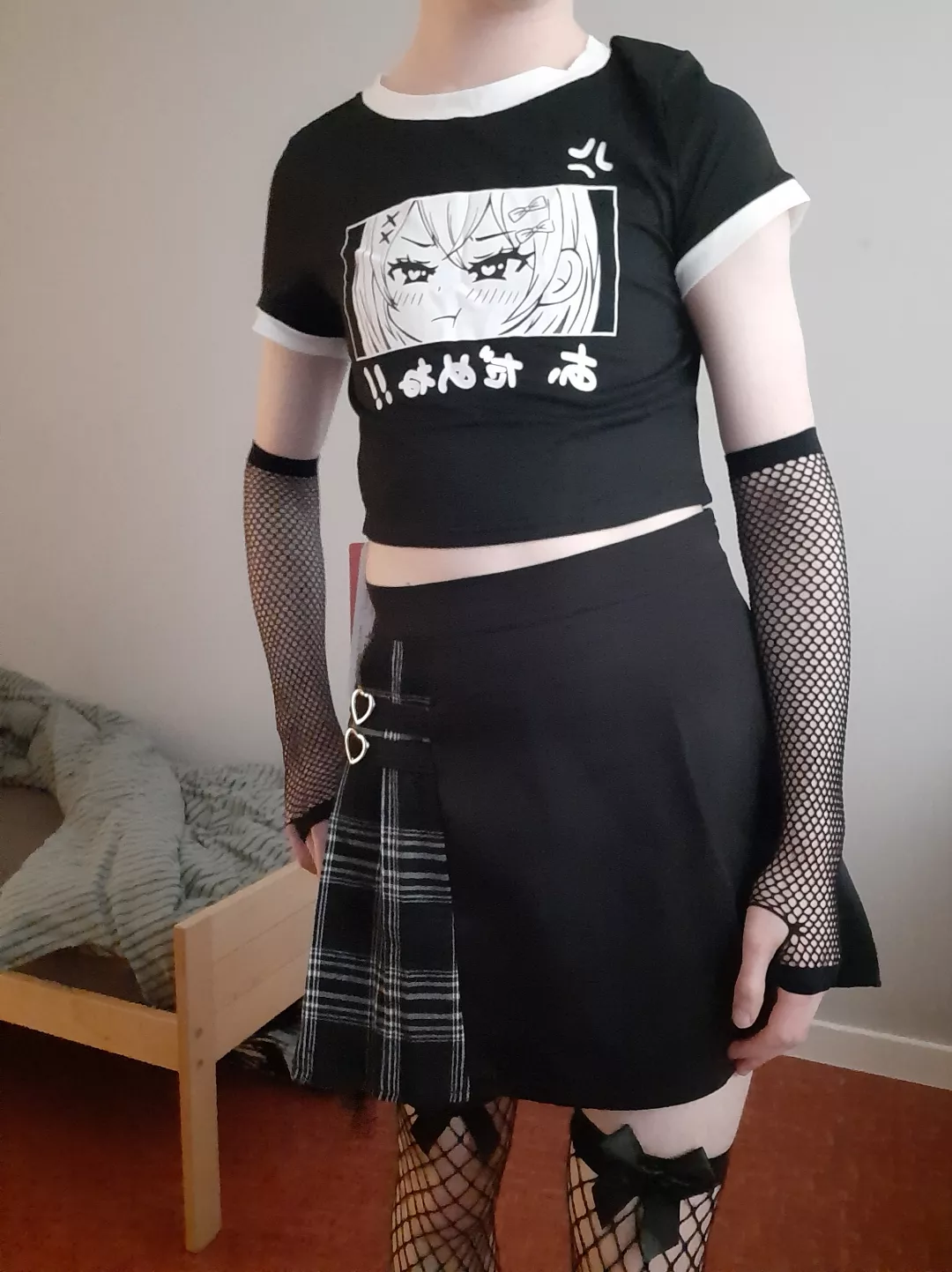 first time wearing a full fem outfit :) do you like it?