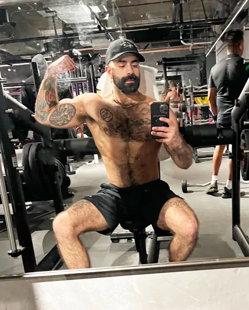 Get your face in there