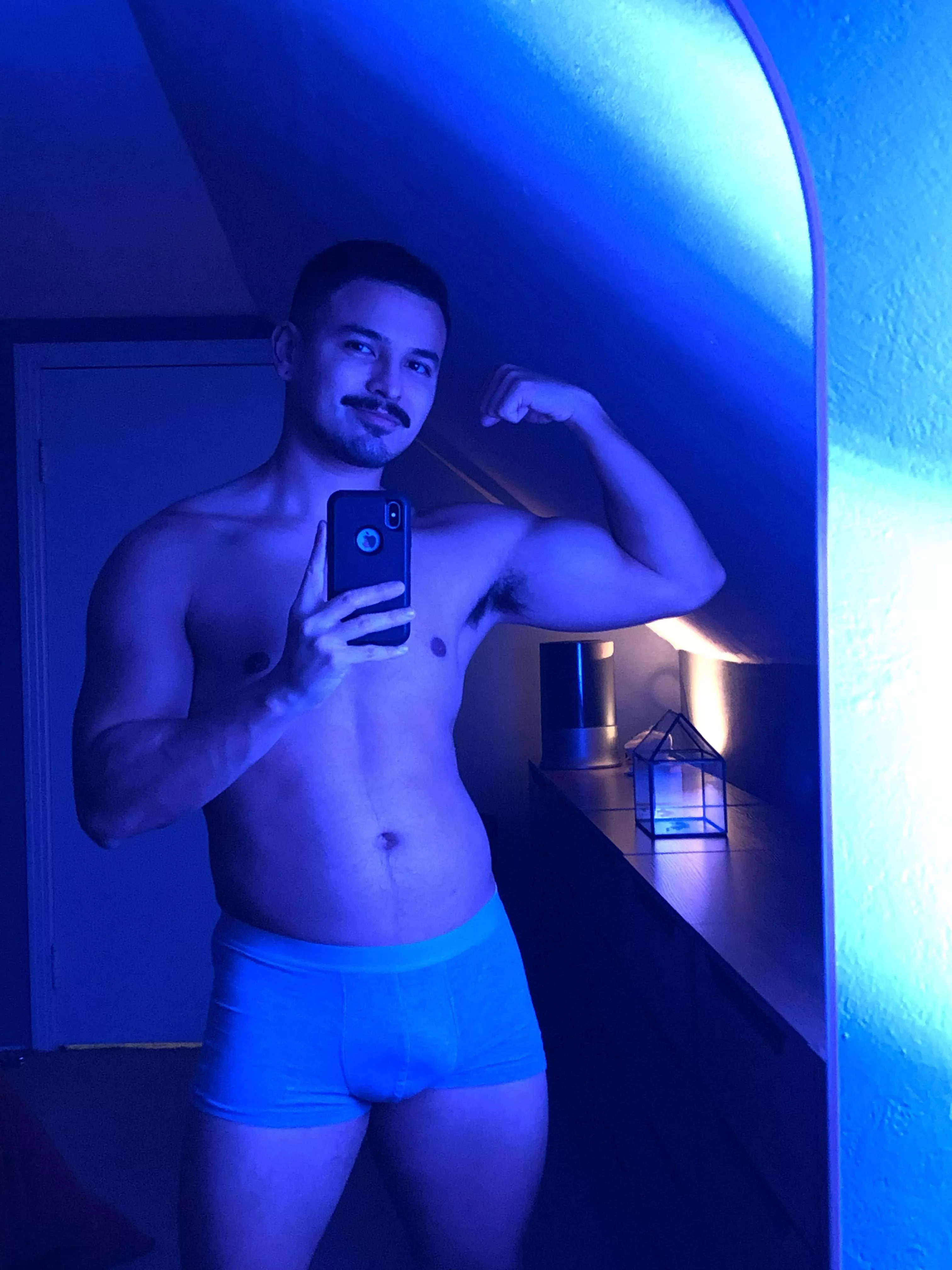 Got a new mirror for my room!