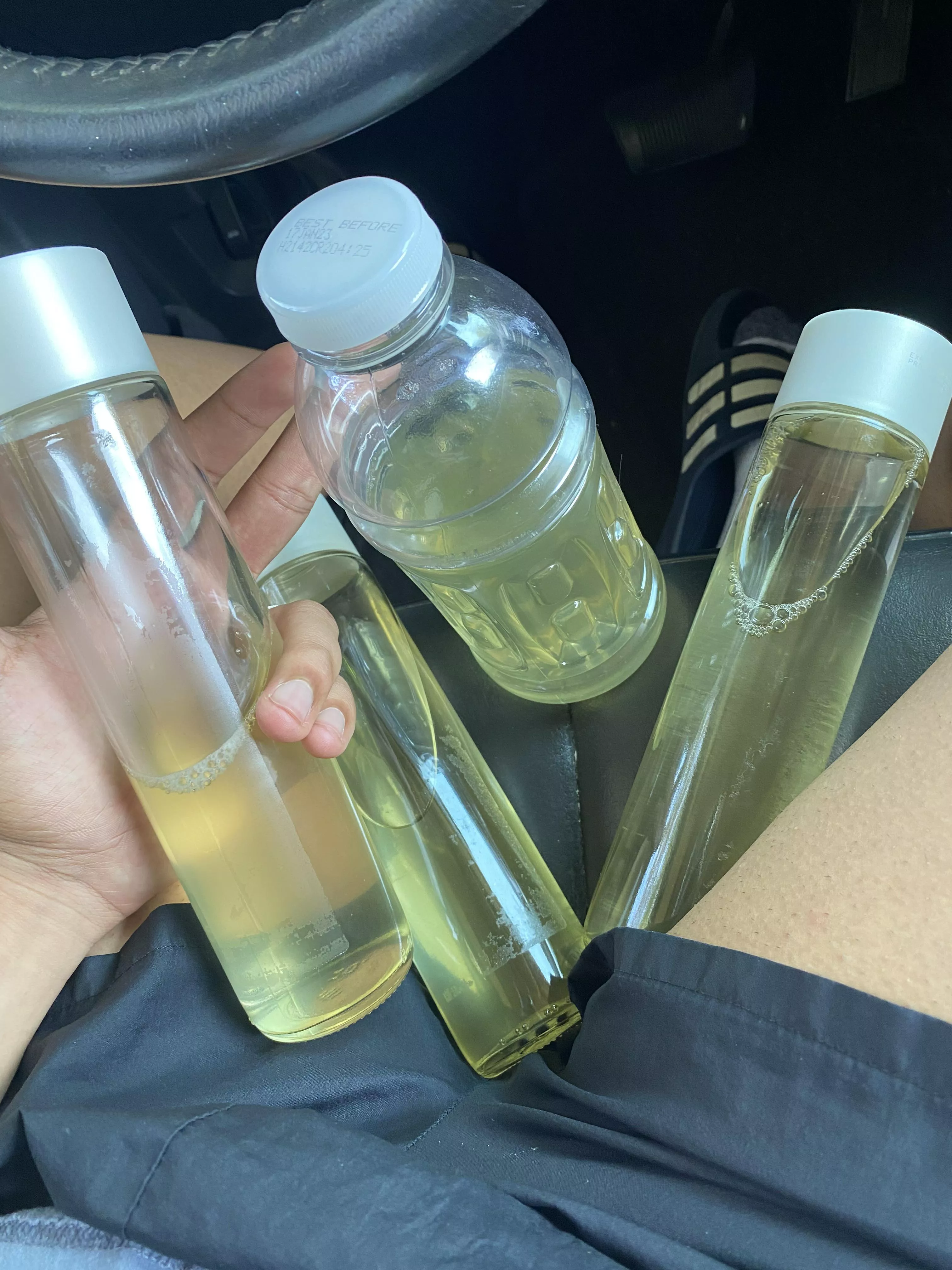 got drinks for my boyz, who want one ? 🫠