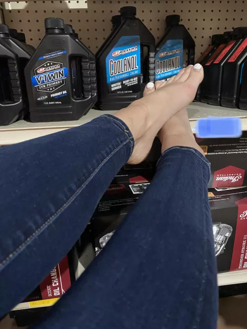 Had to kick my shoes off for a second. Would you lend a hand if you saw?