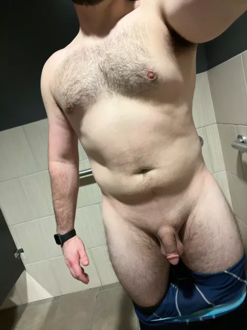 Haven’t been to the gy[m] in awhile due to sickness and the holidays. Got some work to do…