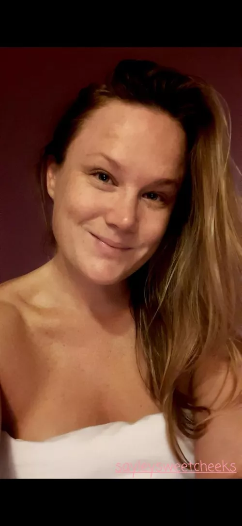 Head to toe covered in sun kissed freckles