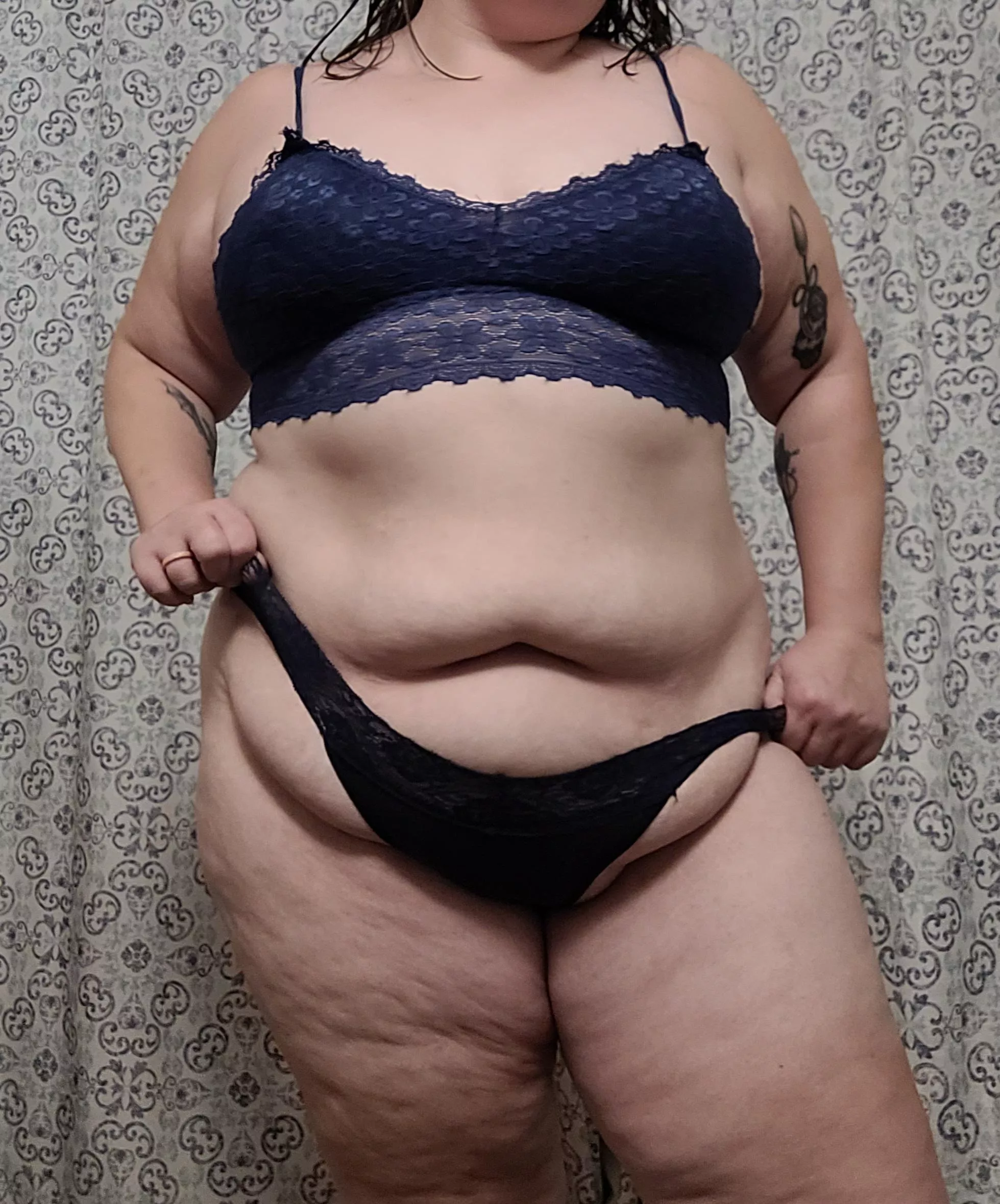 I love this navy blue