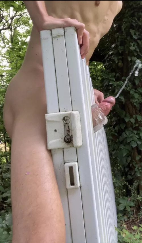 I‘m famous for my insane cum shots 😇😇😇 Sometimes I edge for 5 hours and my uncut monster 🍆dick literally dick explodes 💦 💦💦. My balls hurt as f… 😈😈😈 M(23) You know this feeling? Even in public!