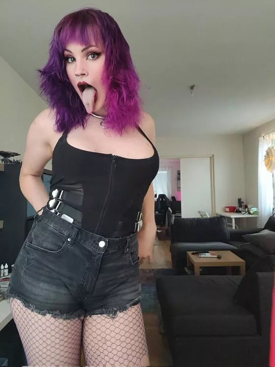 It’s time for your training, do you know what to do? [domme]