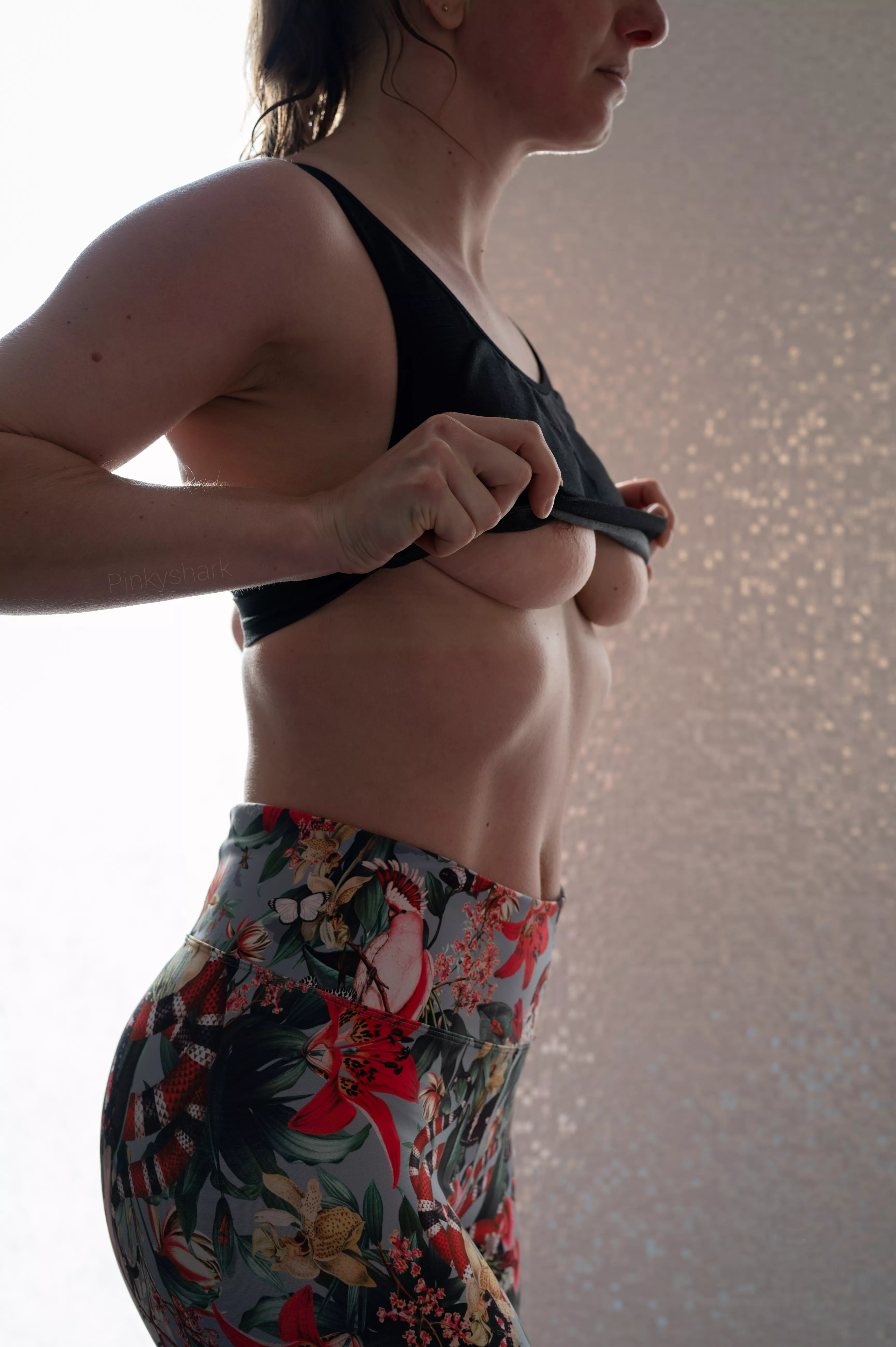 Keep running and never look back [F]