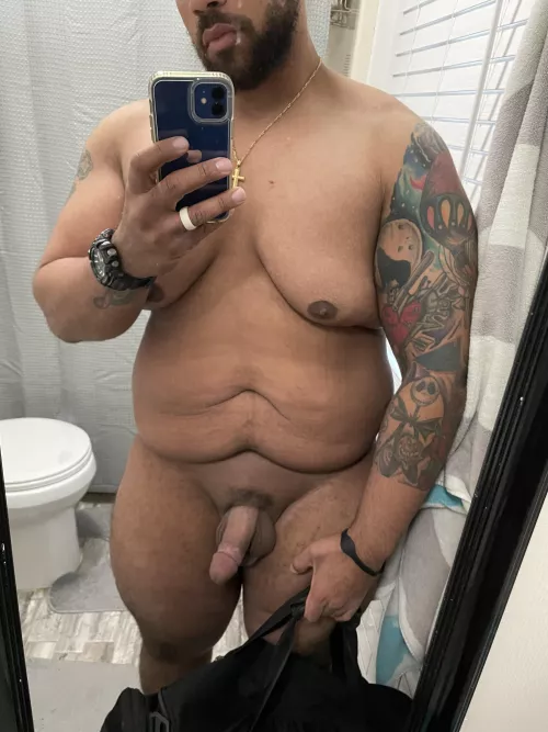 Ladies could a married chubby guy crash on your couch?