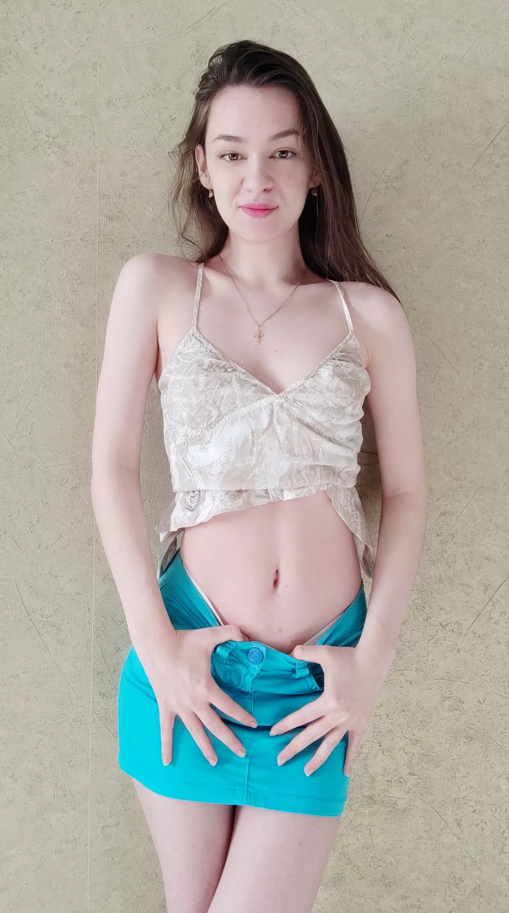 My belly button needs a little kiss