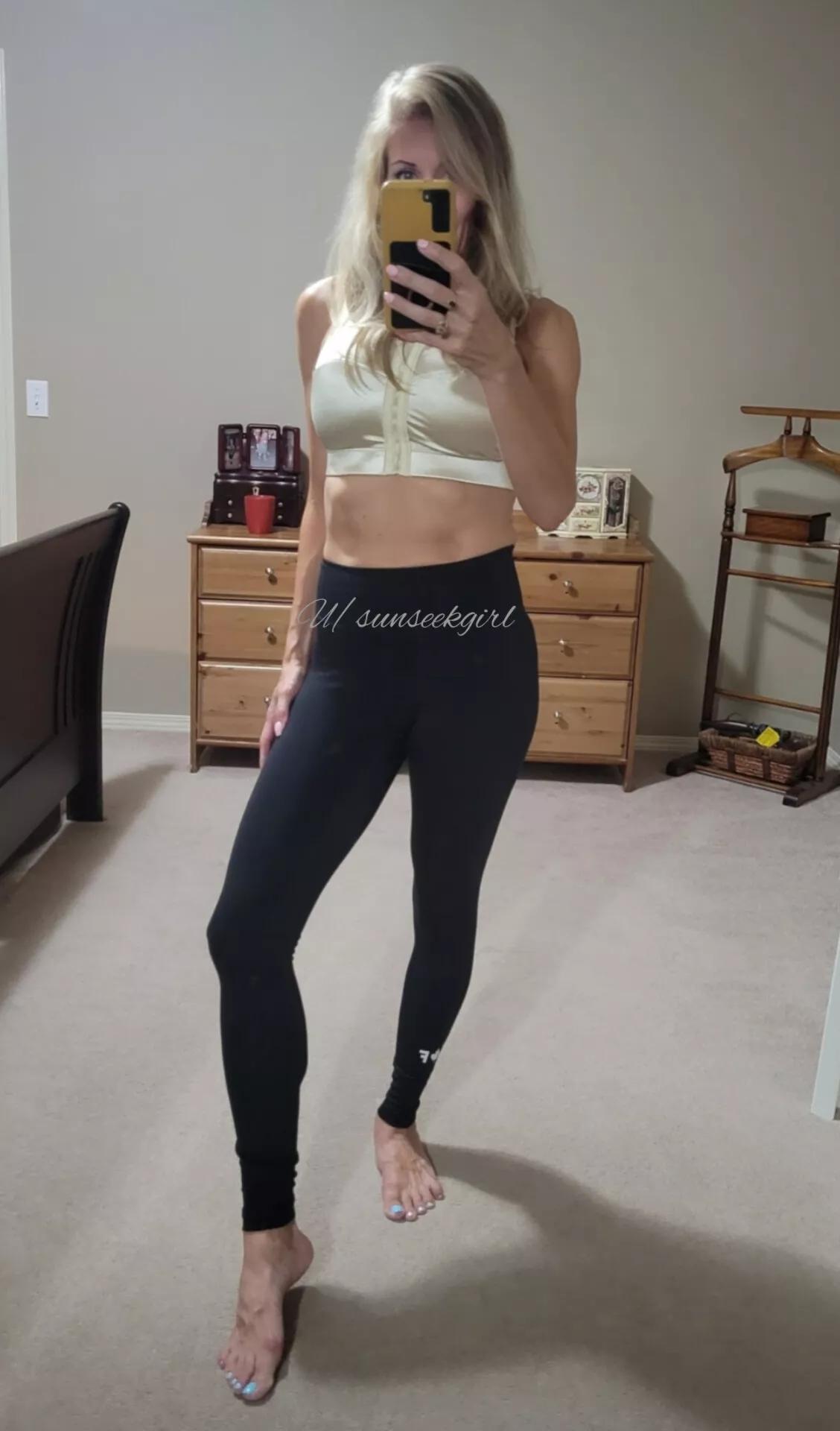 My running outfit. F52