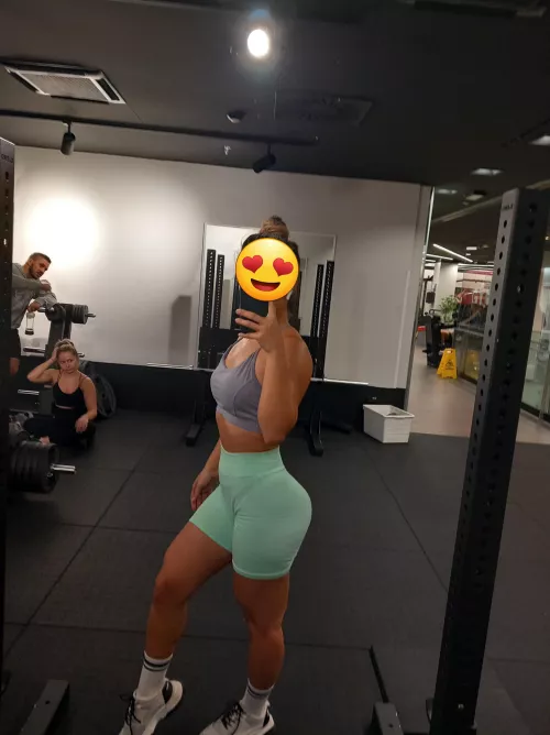 omg 😱 the glute pump is soooo insane😍 [f]