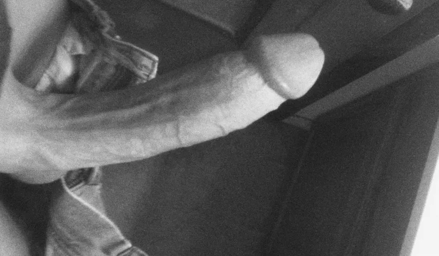 Open your mouth for daddy.