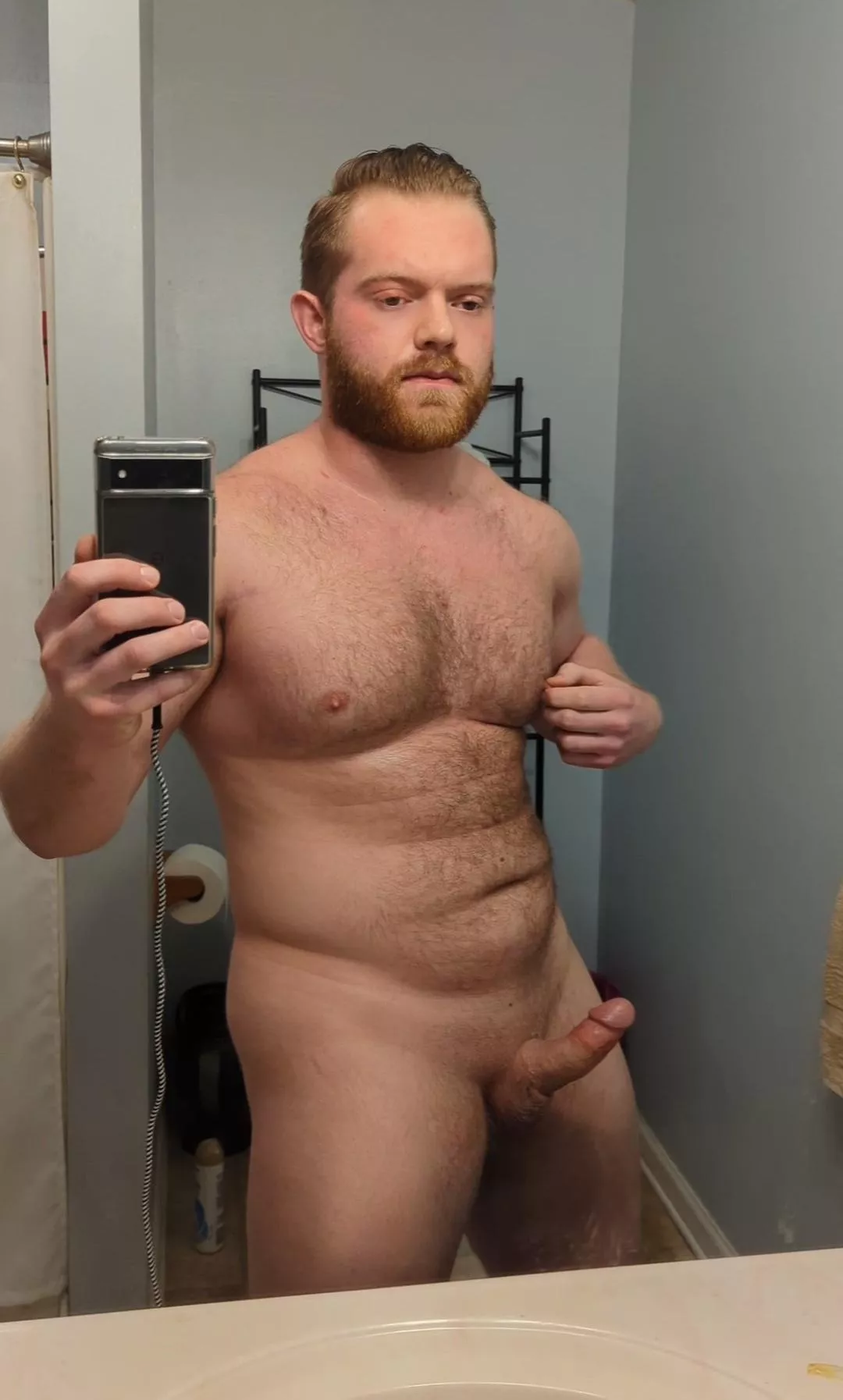 Pinch 'em harder, babe 😈