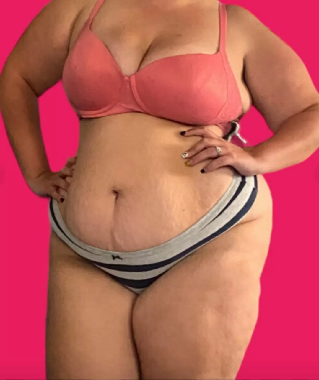 proud of my sexy mom bod 😍