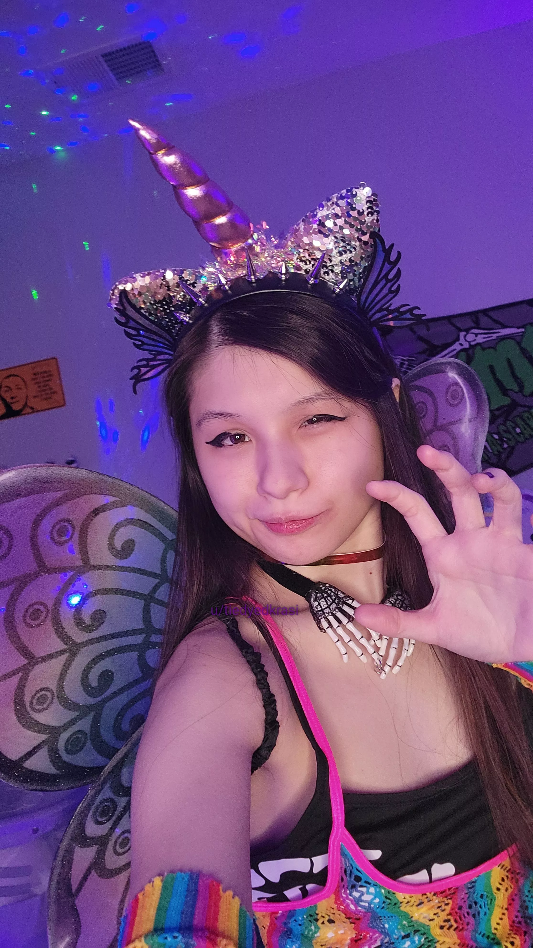 Rawr or am I holding my hand out to catch something