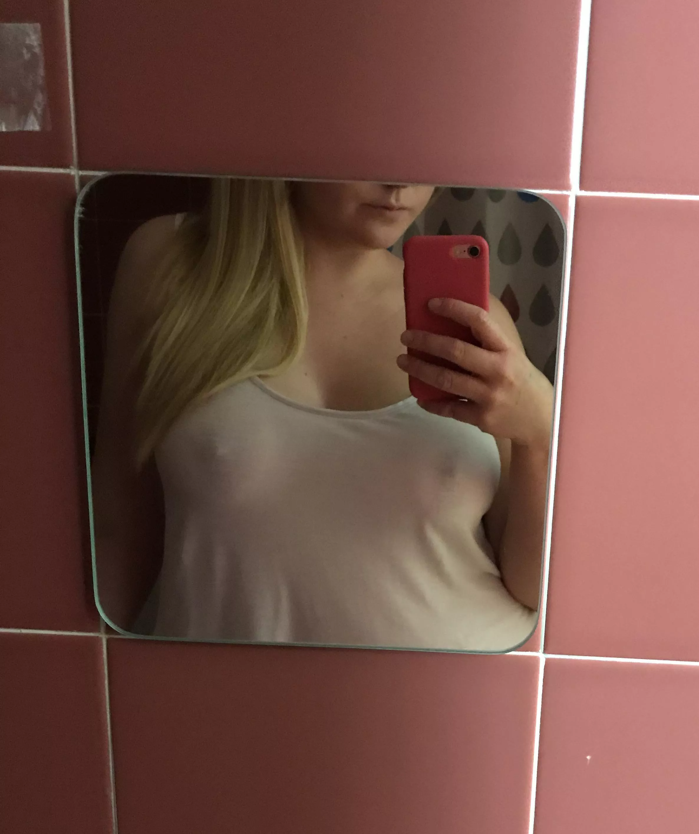 So good to take off the bra and set them free 🥰