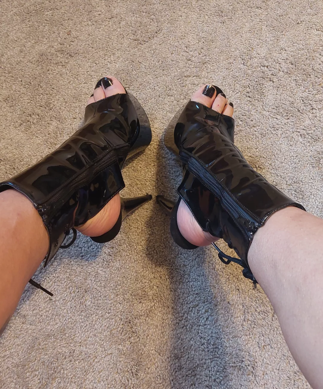 someone needs to support my shoe addiction