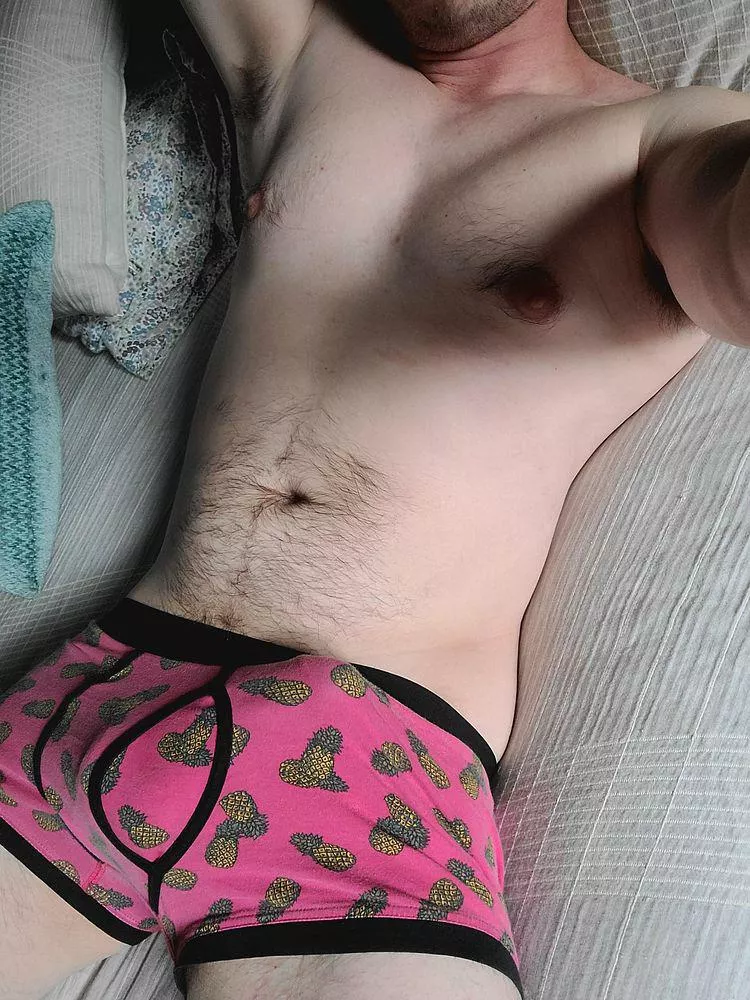 Taste the pineapple?