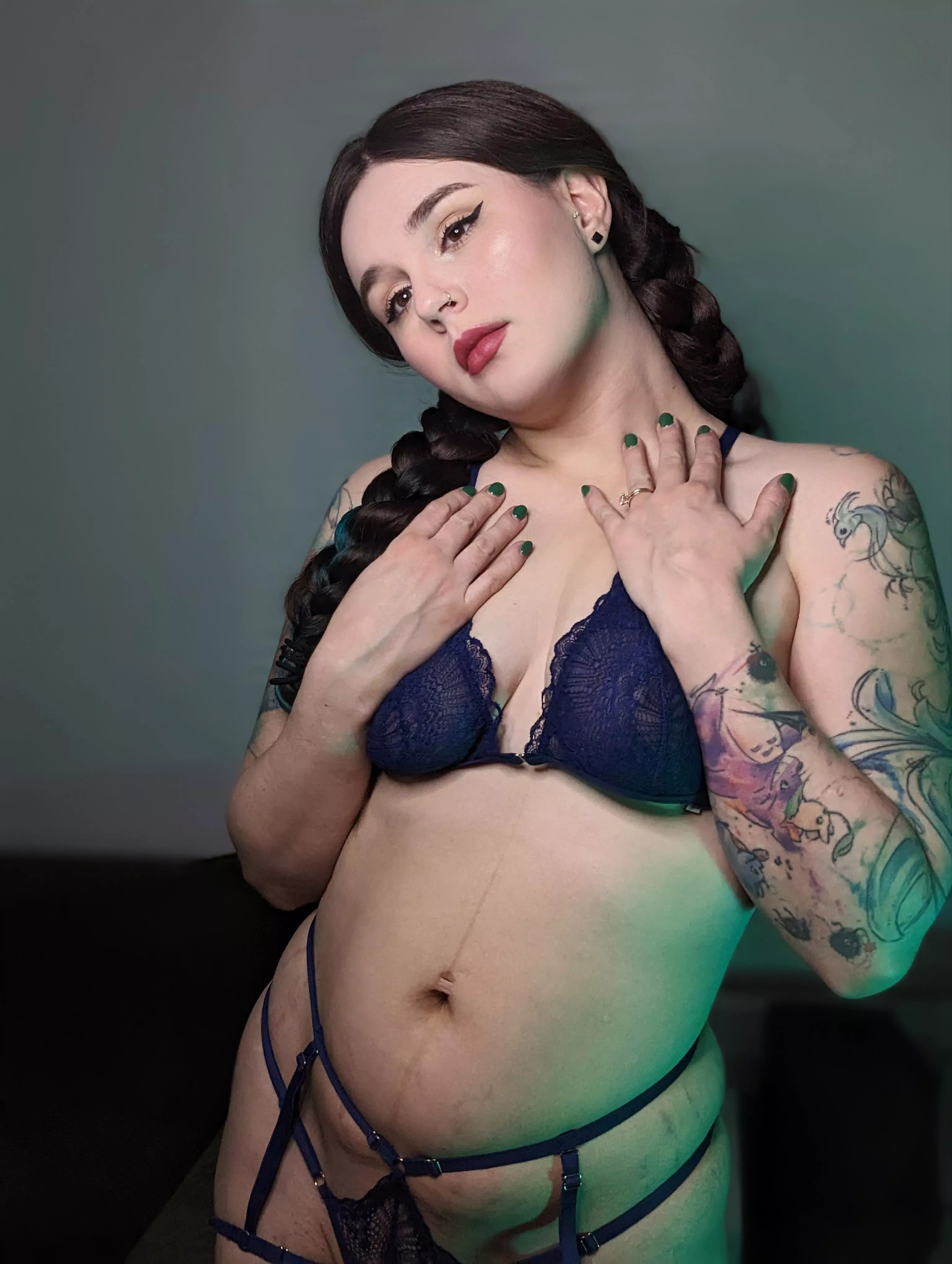 the braids make hair pulling easier 😜