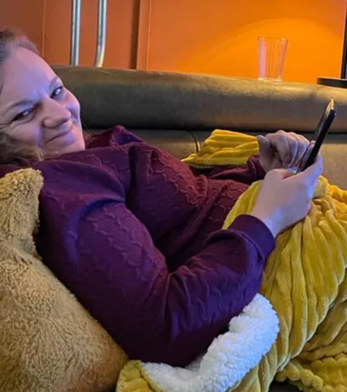 Wanna have that smile fucked of her face and putting her in place