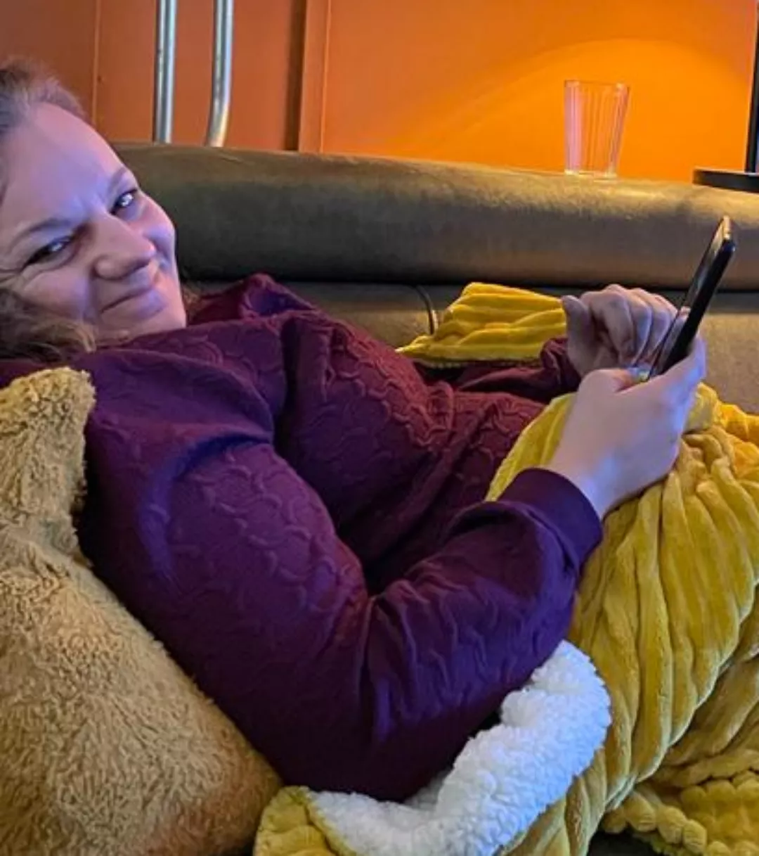 Wanna have that smile fucked of her face and putting her in place