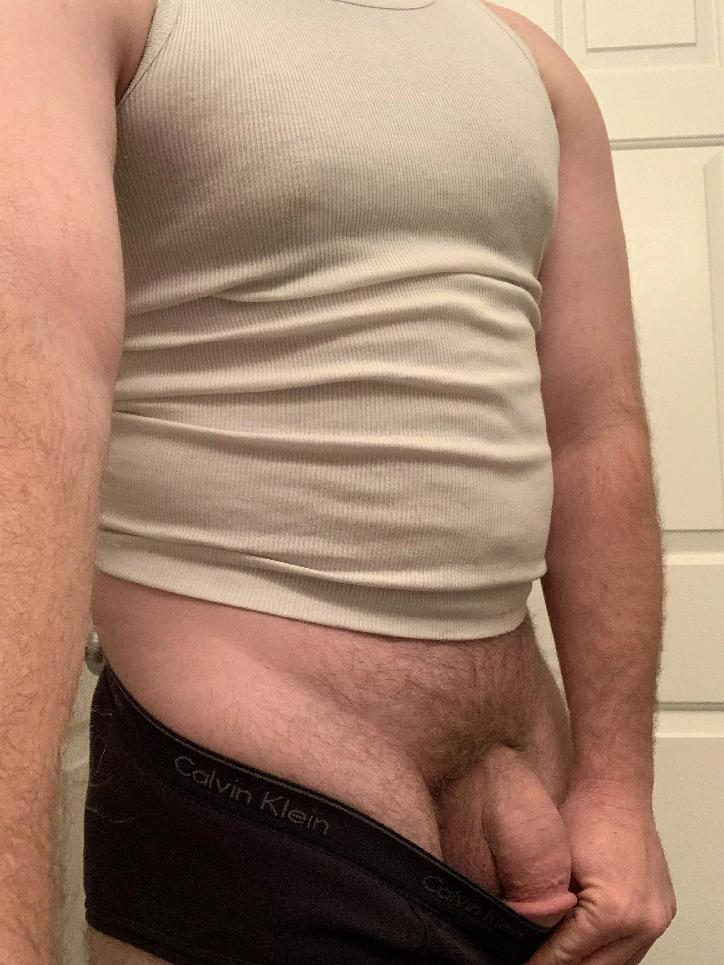 Where the big dick bears at?