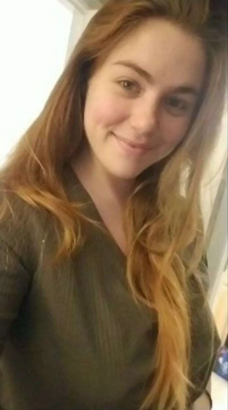 21[F4M] I'm literally sending nudes to whoever upvotes 👻:snap:arolina7701