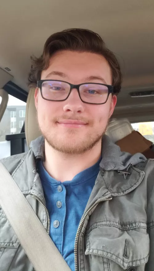 (24m) I'm looking for some gamer buddies