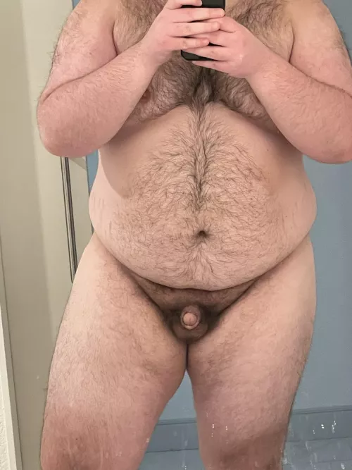 26 5’11 320lbs - starting to come to terms with my body/small penis and am feeling really confident