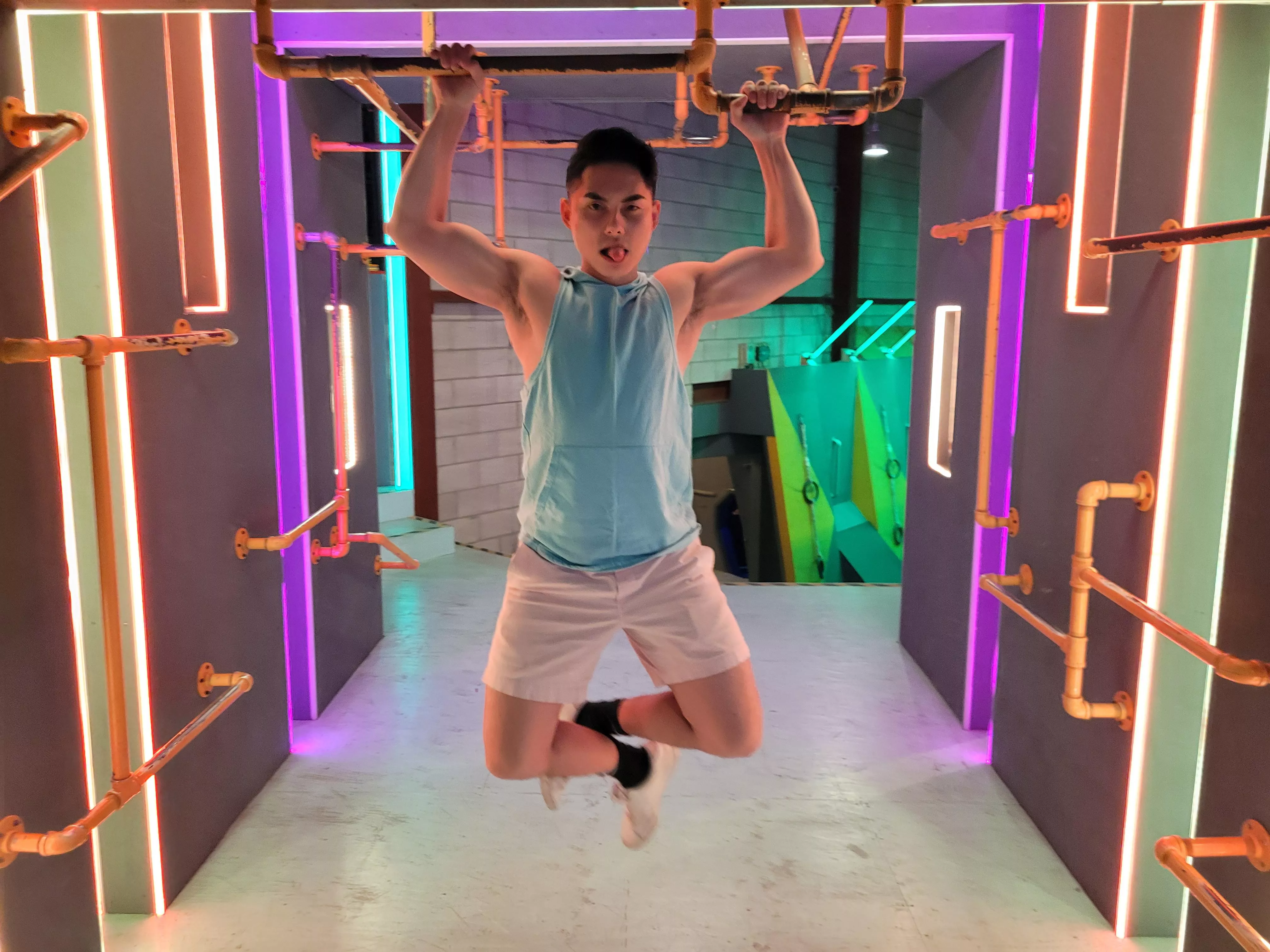 any other gaymers out there also loves obstacle courses aside from their personal lives ? lol