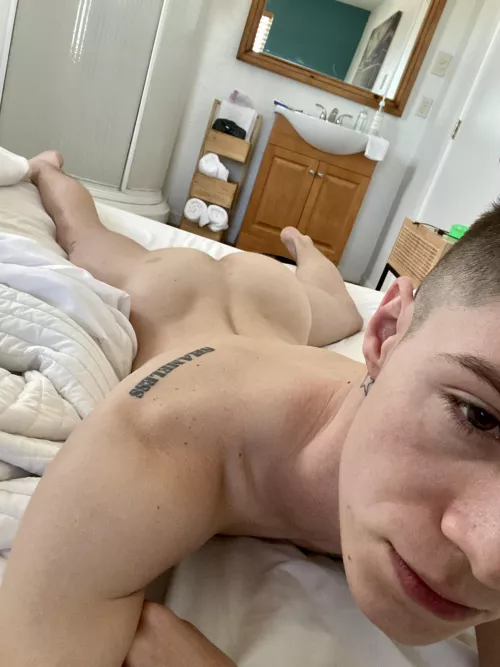 😏 are you going to join me?