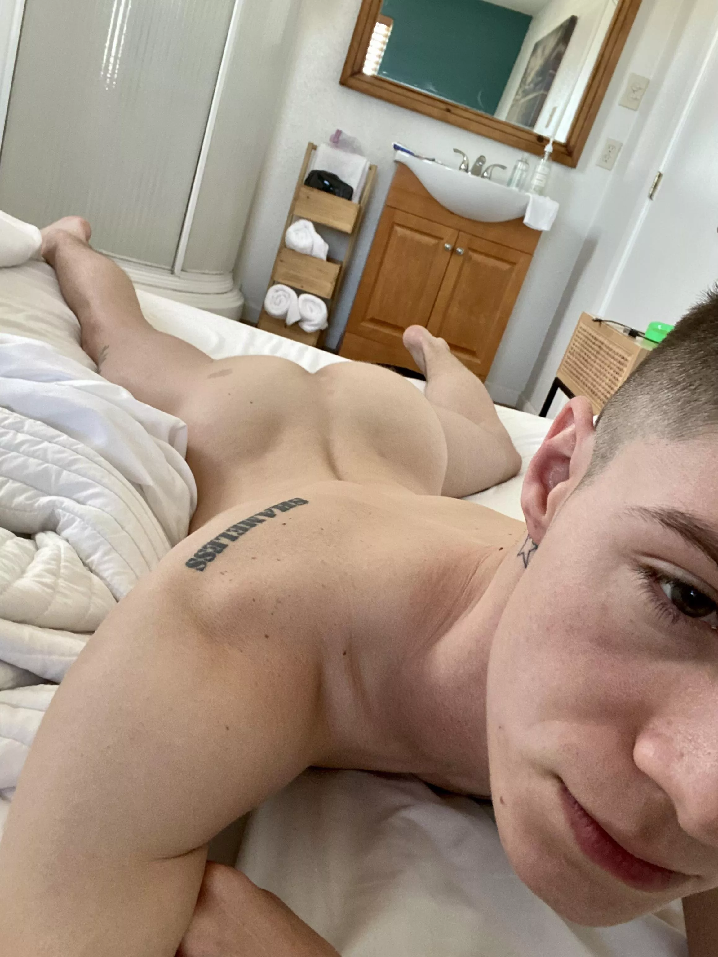 😏 are you going to join me?