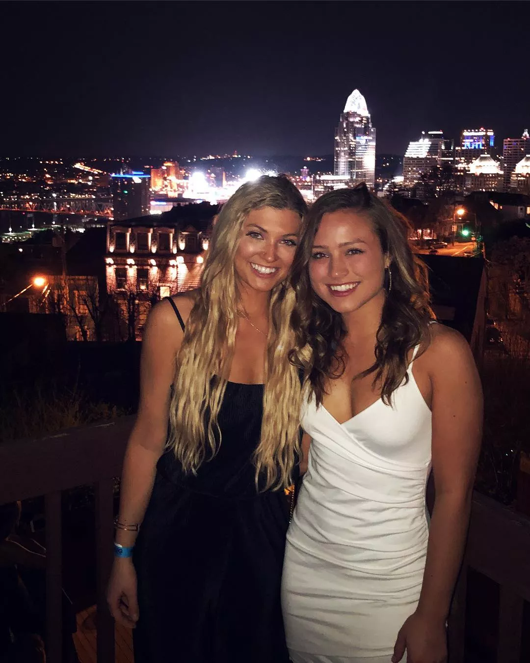 Black Dress or White Dress?