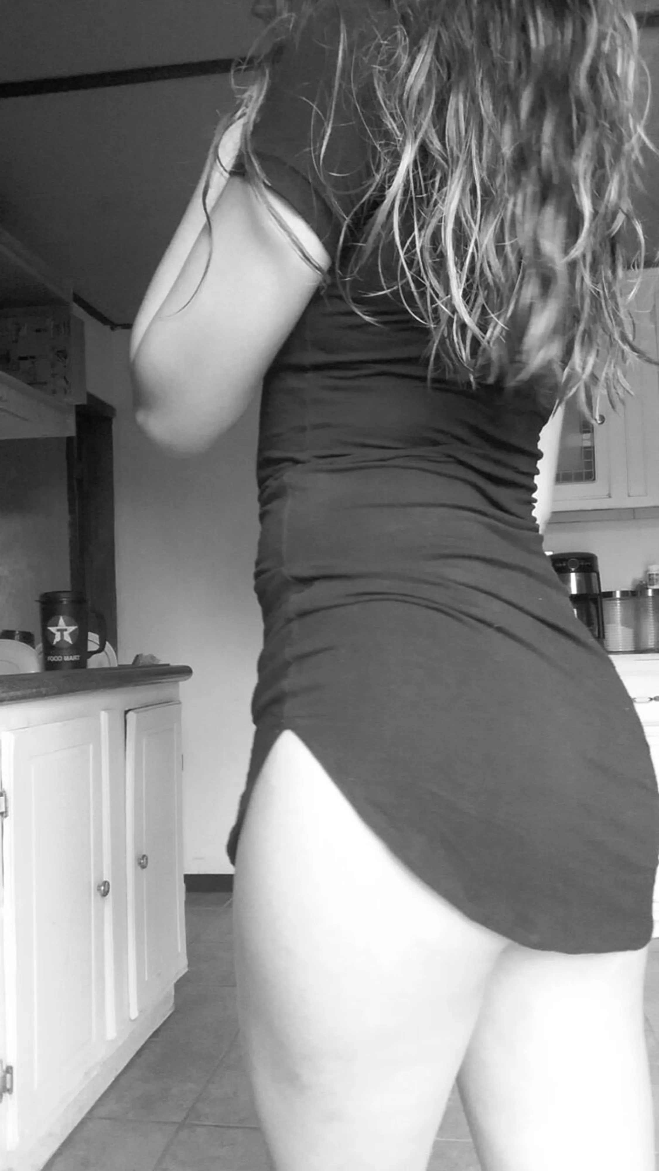 B&W Simply sexy dress