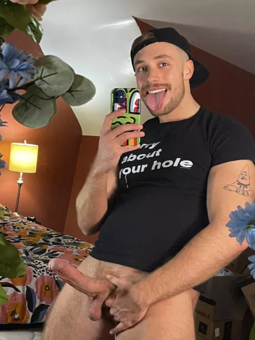 Can I pound you until I cum bro ? 😈