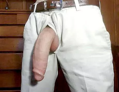 Can you help me zip up my pants?