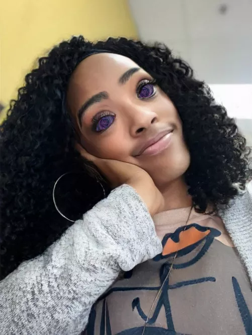 Dreaming of a life with no thoughts. Just an empty head and a body for my Master to use and discard. 🥰