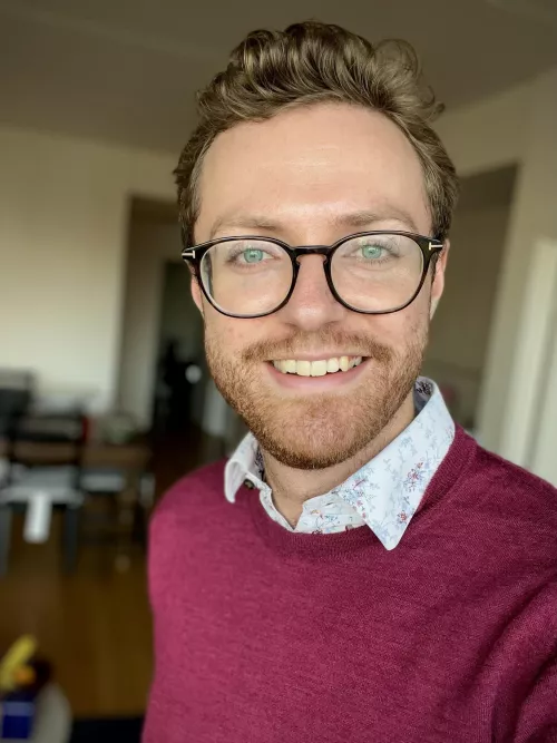 Feeling a little under the weather today 🤧🥺🤒