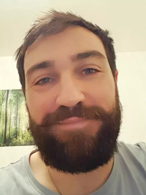 Hello from France buddies. I hope you're fine ☺