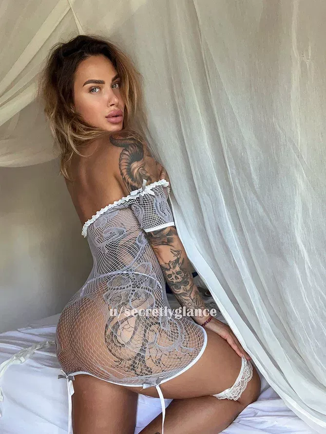 I love delicate underwear so much [F]