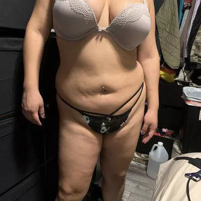 i think the Wife needs some male friends 😈