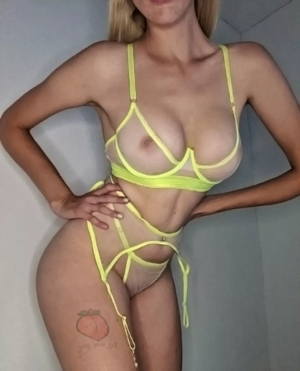 imagine me enjoying myself while watching you cum 😈😇💦