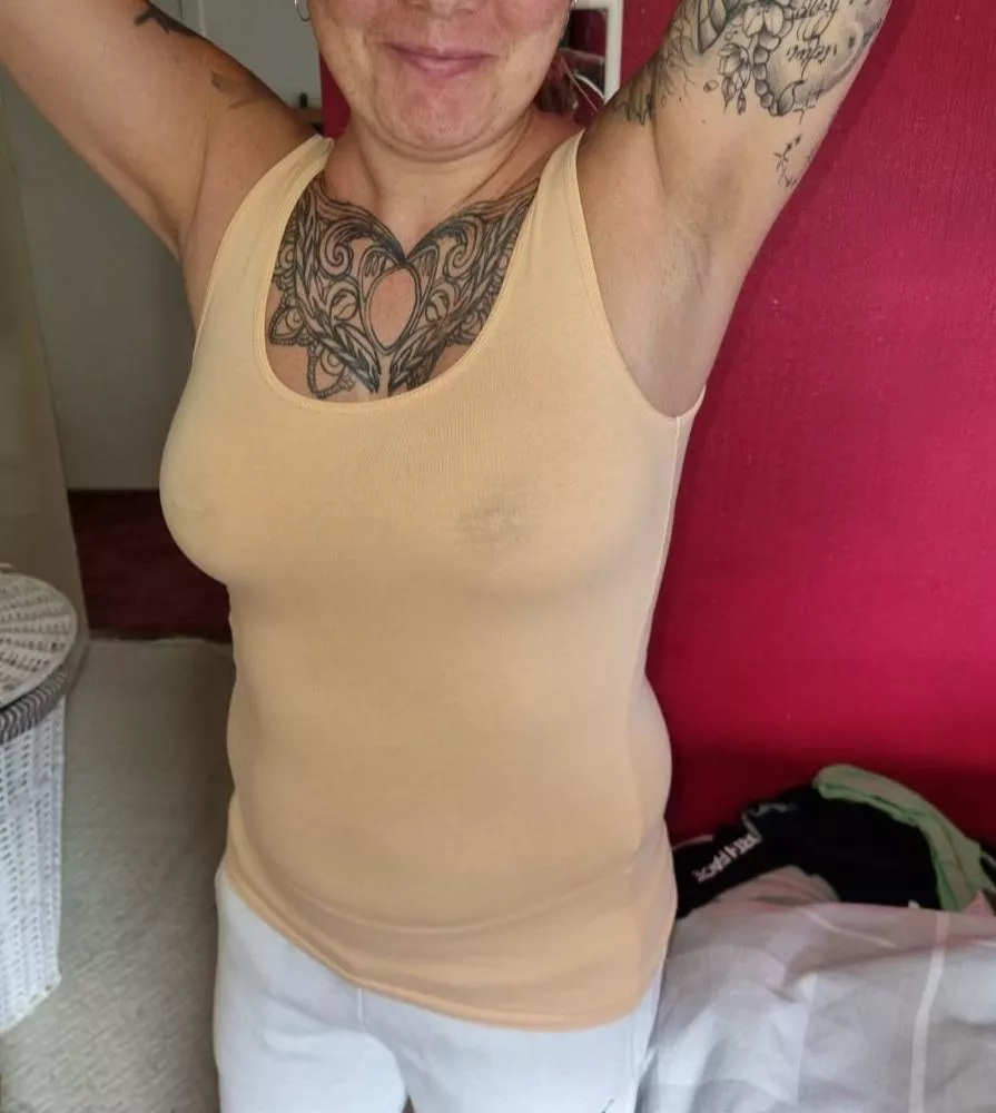 It might be cold out but am still not putting one on