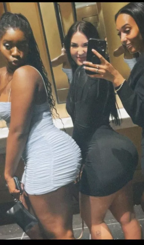 Left or right dm you like