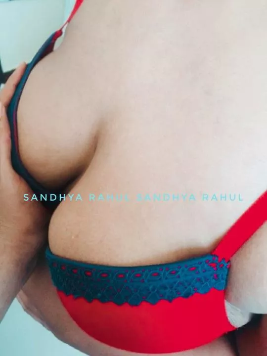 More hands more care , wat u think 😅🥰🥰 (f)