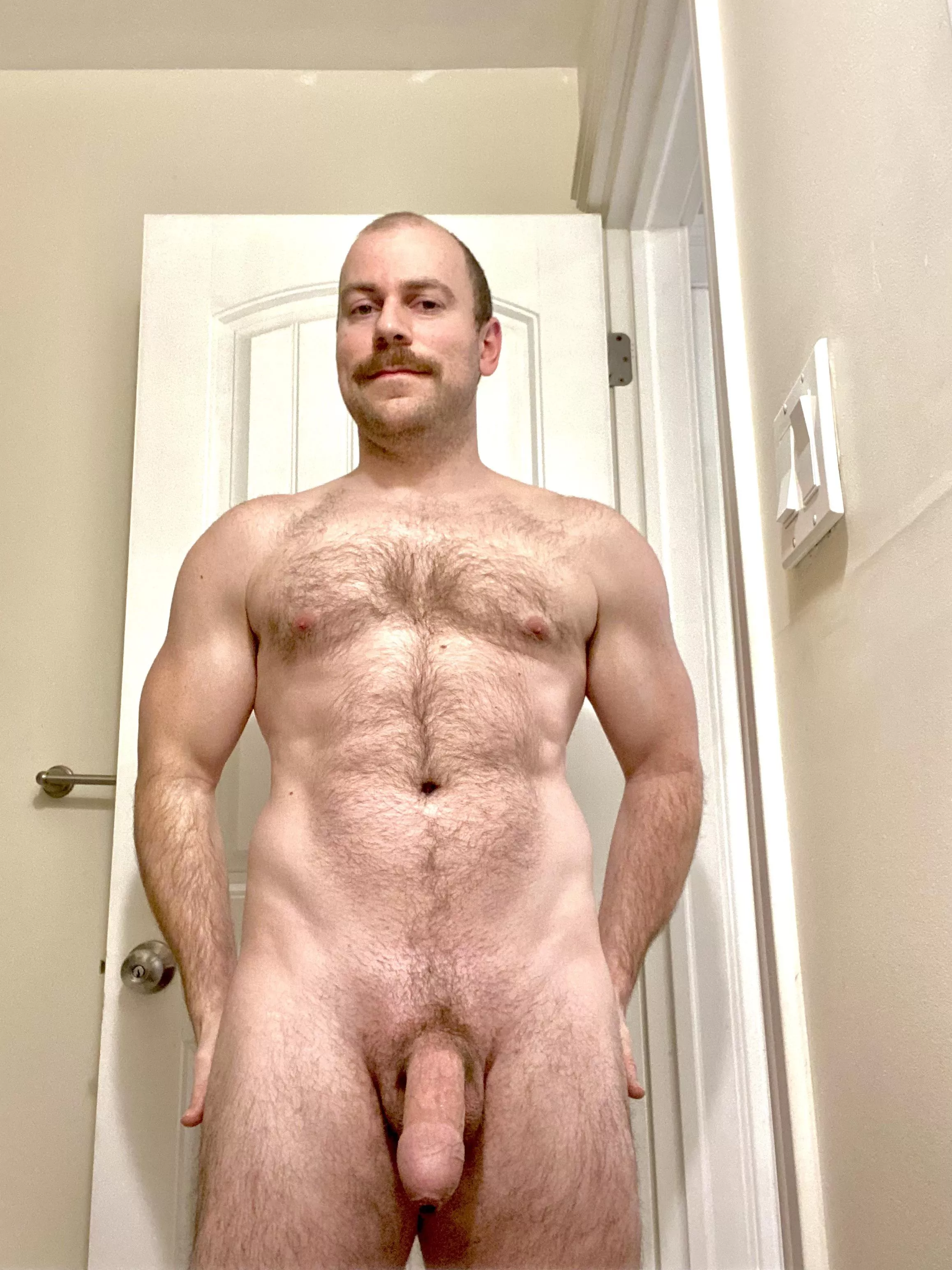 My morning foreskin. Wanna taste it?