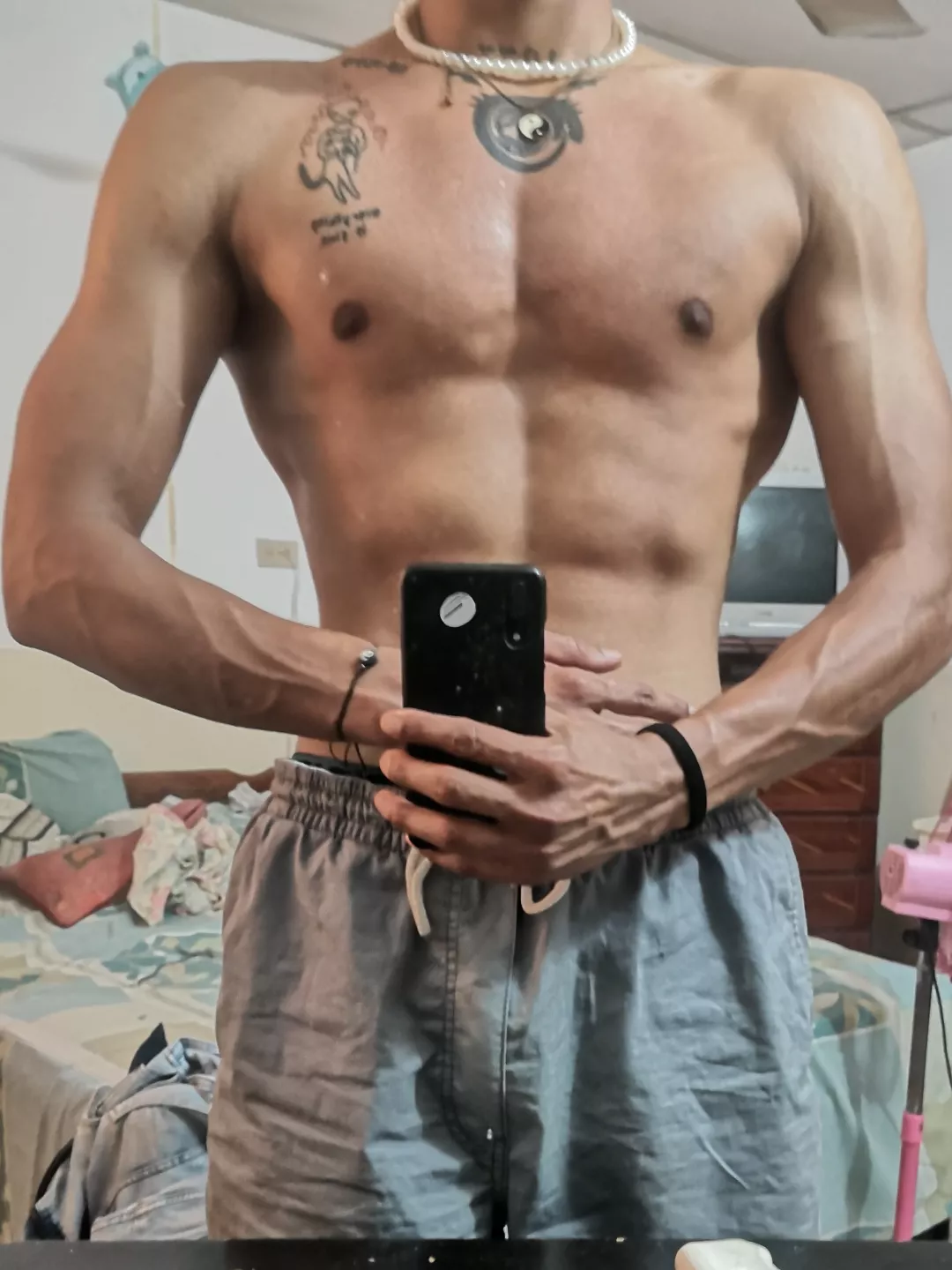 my thicc veiny foreamrs